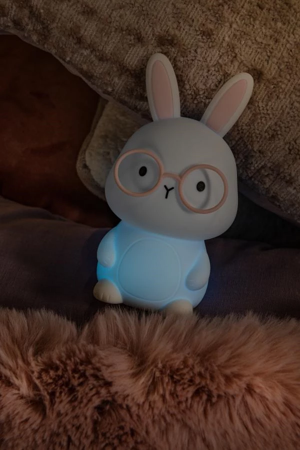 Lucide PINCHA RABBIT - Lampe de table Rechargeable Chambres d'enfant - Batterie/Piles - LED 3 StepDim - Rvb - Blanc | Essential - ambiance 2